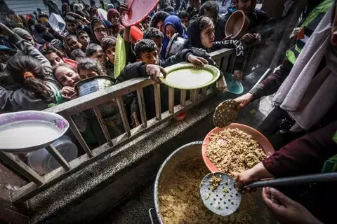 غارات ومعارك في أنحاء القطاع وانفجارات عنيفة في رفح غارات ومعارك في أنحاء القطاع وانفجارات عنيفة في رفح