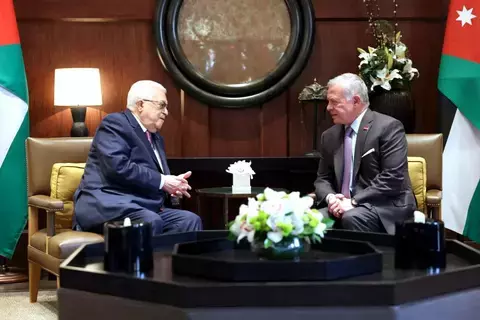 العاهل الأردني يلتقي «عباس» ويحذّر إسرائيل من استمرار الحرب خلال رمضان العاهل الأردني يلتقي «عباس» ويحذّر إسرائيل من استمرار الحرب خلال رمضان
