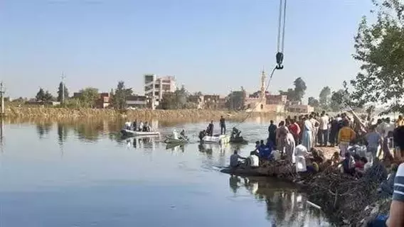 «الصحة» المصرية: 3 وفيات في غرق مركب «نكلا» بالجيزة «الصحة» المصرية: 3 وفيات في غرق مركب «نكلا» بالجيزة