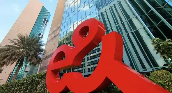 «إي آند» و«دِل» تتعاونان بالابتكار للجيل الخامس «إي آند» و«دِل» تتعاونان بالابتكار للجيل الخامس