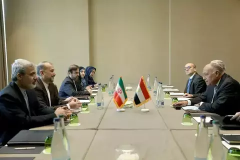 مصر وإيران تبحثان استعادة المسار الطبيعي للعلاقات مصر وإيران تبحثان استعادة المسار الطبيعي للعلاقات