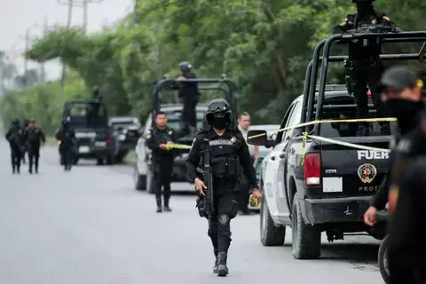 13 قتيلاً وجريحاً في هجوم بالمكسيك 13 قتيلاً وجريحاً في هجوم بالمكسيك