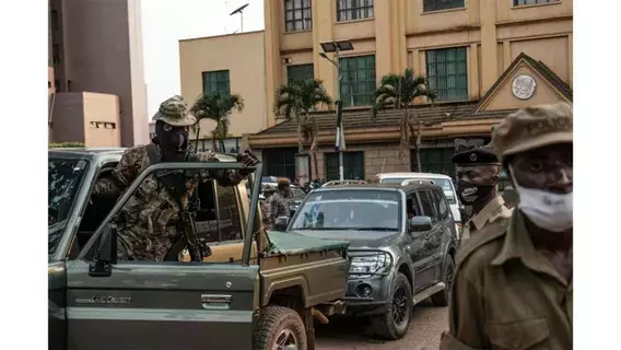 الصومال.. الإعدام لستة أجانب متهمين بالانضمام إلى «داعش» الإرهابي الصومال.. الإعدام لستة أجانب متهمين بالانضمام إلى «داعش» الإرهابي