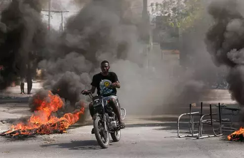 زعيم عصابة يتوعد بإسقاط حكومة هايتي زعيم عصابة يتوعد بإسقاط حكومة هايتي