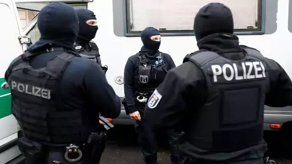 فيديو | احتجاز رهائن في أحد مستشفيات مدينة آخن الألمانية فيديو | احتجاز رهائن في أحد مستشفيات مدينة آخن الألمانية