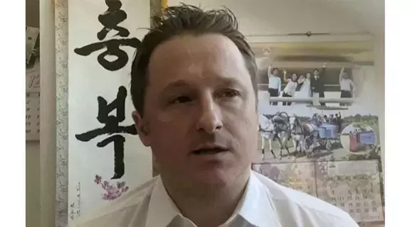 أوتاوا تتوصل لتسوية مع كندي كان مسجوناً في الصين بتهم تجسس أوتاوا تتوصل لتسوية مع كندي كان مسجوناً في الصين بتهم تجسس