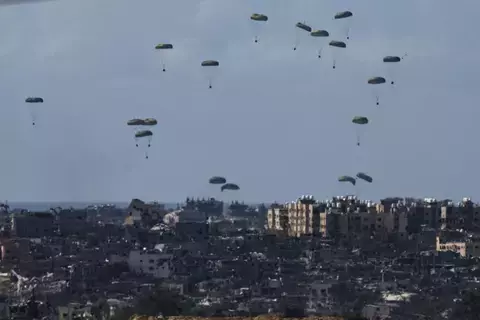 تعرف إلى تفاصيل الممر البحري لإغاثة غزة تعرف إلى تفاصيل الممر البحري لإغاثة غزة