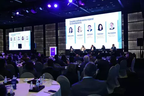 300 خبير مالي يستعرضون في دبي أحدث المستجدات الضريبية 300 خبير مالي يستعرضون في دبي أحدث المستجدات الضريبية