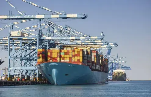 24.8 مليار دولار الصادرت الأمريكية إلى الإمارات 2023 بنمو 19% 24.8 مليار دولار الصادرت الأمريكية إلى الإمارات 2023 بنمو 19%