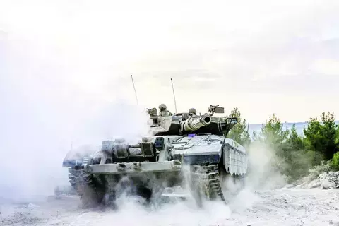 تل أبيب تهدد: حربنا ستكون مع لبنان وليس «حزب الله» تل أبيب تهدد: حربنا ستكون مع لبنان وليس «حزب الله»