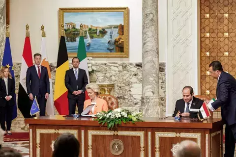 مصر توقع شراكة استراتيجية شاملة مع الاتحاد الأوروبي مصر توقع شراكة استراتيجية شاملة مع الاتحاد الأوروبي