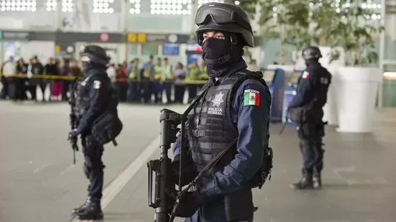 المكسيك تعلن تحرير 58 من أصل 66 مخطوفاً المكسيك تعلن تحرير 58 من أصل 66 مخطوفاً