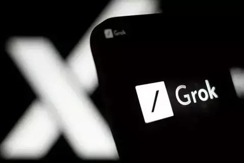 «إكس.إيه.آي» التابعة لإيلون ماسك تطلق نسخة محسّنة من روبوت الدردشة «جروك» «إكس.إيه.آي» التابعة لإيلون ماسك تطلق نسخة محسّنة من روبوت الدردشة «جروك»