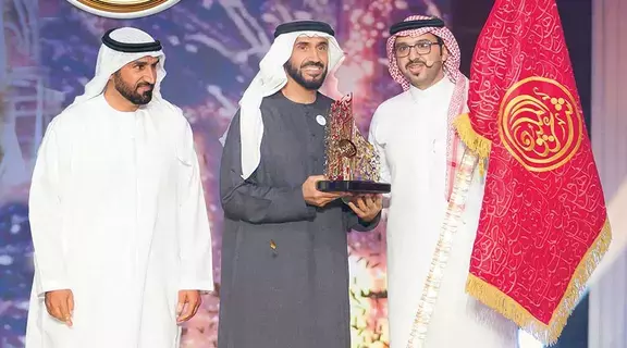 «شاعر المليون» تحتفي بحامل البيرق «11» «شاعر المليون» تحتفي بحامل البيرق «11»