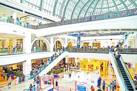 الإنفاق الاستهلاكي في قطاع التجزئة بالإمارات يسجل نمواً 13% في 2023 الإنفاق الاستهلاكي في قطاع التجزئة بالإمارات يسجل نمواً 13% في 2023