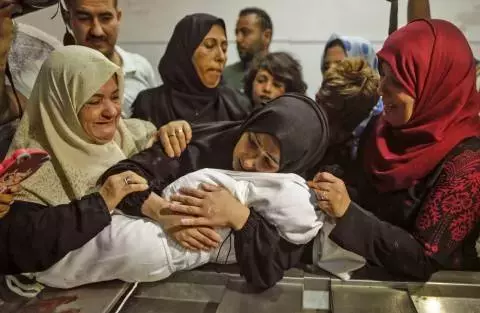 33091 فلسطينياً ضحايا الحرب الإسرائيلية على غزة 33091 فلسطينياً ضحايا الحرب الإسرائيلية على غزة
