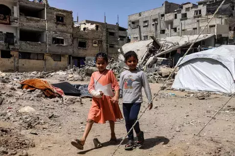 مسؤول أممي: الحرب في غزة خيانة للإنسانية مسؤول أممي: الحرب في غزة خيانة للإنسانية