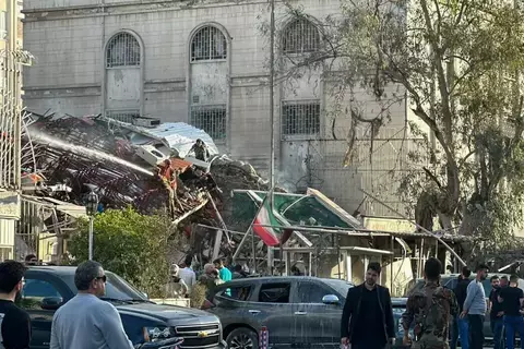 تأهب أمريكي إسرائيلي تحسباً لرد إيران على غارة دمشق تأهب أمريكي إسرائيلي تحسباً لرد إيران على غارة دمشق