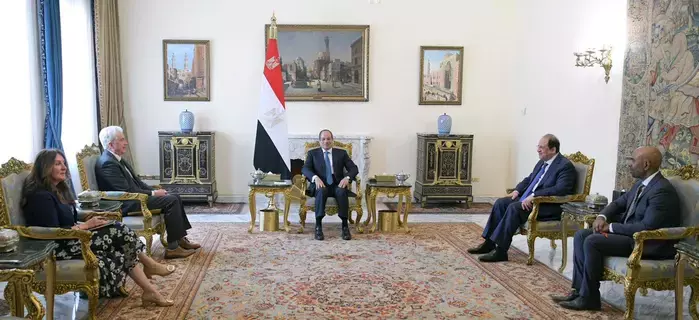السيسي ورئيس «سي آي أيه» يبحثان وقف إطلاق النار في غزة السيسي ورئيس «سي آي أيه» يبحثان وقف إطلاق النار في غزة