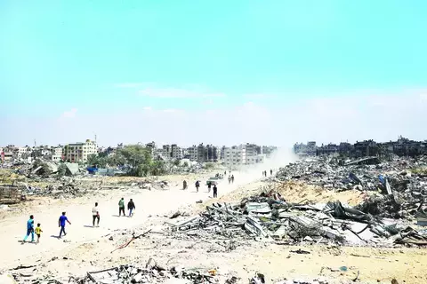 انسحاب إسرائيلي من جنوب غزة مع دخول الحرب شهرها السابع انسحاب إسرائيلي من جنوب غزة مع دخول الحرب شهرها السابع