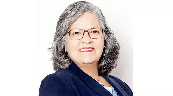 فوزية السندي.. الشخصية الثقافية لـ «إبداعات المرأة الخليجية» فوزية السندي.. الشخصية الثقافية لـ «إبداعات المرأة الخليجية»
