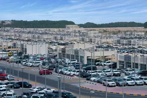 15 % انخفاض أسعار السيارات المستعملة في الإمارات خلال 2023 15 % انخفاض أسعار السيارات المستعملة في الإمارات خلال 2023