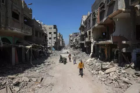 عبدالله الثاني والسيسي وماكرون يحذّرون إسرائيل من «عواقب» الهجوم على رفح عبدالله الثاني والسيسي وماكرون يحذّرون إسرائيل من «عواقب» الهجوم على رفح