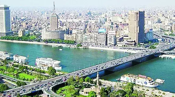 مستثمرون أجانب يقبلون على أذون الخزانة المصرية بعد اتفاق «صندوق النقد» مستثمرون أجانب يقبلون على أذون الخزانة المصرية بعد اتفاق «صندوق النقد»