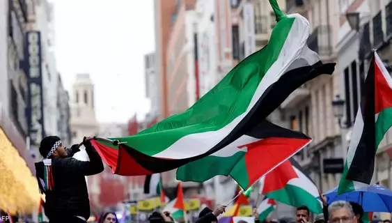 3 دول أوروبية تقترب من الاعتراف بدولة فلسطين 3 دول أوروبية تقترب من الاعتراف بدولة فلسطين