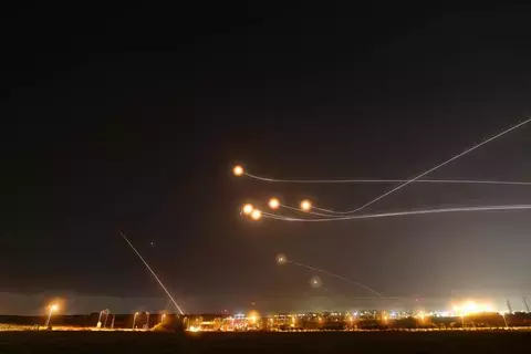 واشنطن: إيران لم تخبرنا بتوقيت هجومها على إسرائيل واشنطن: إيران لم تخبرنا بتوقيت هجومها على إسرائيل