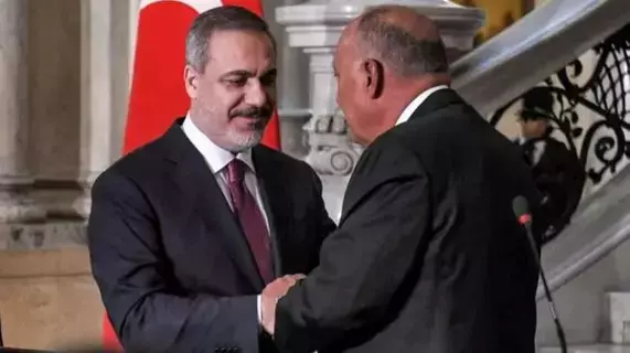 وزير الخارجية المصري يزور تركيا لبحث توترات الشرق الأوسط وزير الخارجية المصري يزور تركيا لبحث توترات الشرق الأوسط