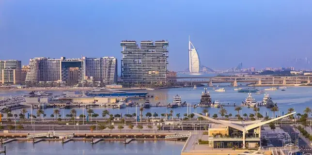 صندوق النقد: 3.5% نمو اقتصاد الإمارات 2024 و4.2% العام المقبل صندوق النقد: 3.5% نمو اقتصاد الإمارات 2024 و4.2% العام المقبل