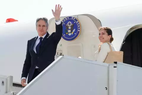 بلينكن يصل إلى شنغهاي في ثاني زيارة للصين خلال أقل من عام بلينكن يصل إلى شنغهاي في ثاني زيارة للصين خلال أقل من عام