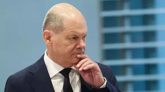 شولتس: ألمانيا لا يمكن أن تقبل بالتجسس عليها شولتس: ألمانيا لا يمكن أن تقبل بالتجسس عليها