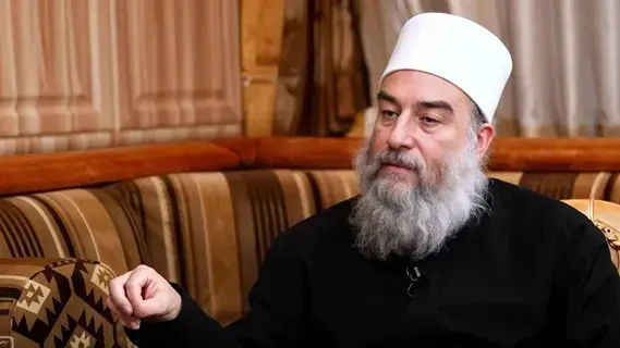 زعيم درزي في سوريا يطالب بتدخل «قوات دولية لحفظ السلم» زعيم درزي في سوريا يطالب بتدخل «قوات دولية لحفظ السلم»