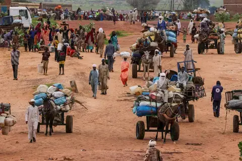 الإمارات تدافع عن ثوابتها وتواجه افتراءات الجيش السوداني بقوة الإمارات تدافع عن ثوابتها وتواجه افتراءات الجيش السوداني بقوة