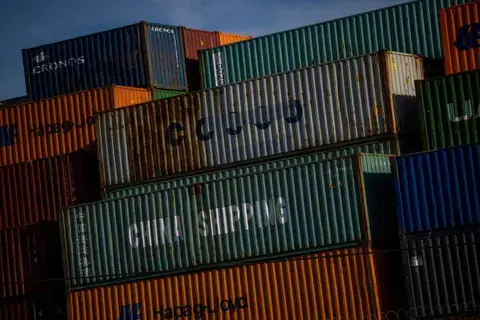 الصادرات الصينية للولايات المتحدة تراجعت 17,6 % خلال شهر الصادرات الصينية للولايات المتحدة تراجعت 17,6 % خلال شهر