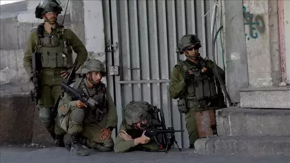 مقتل 6 فلسطينيين وضابط إسرائيلي في اشتباك بالضفة الغربية مقتل 6 فلسطينيين وضابط إسرائيلي في اشتباك بالضفة الغربية